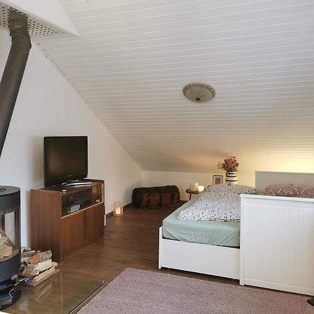 Wohnung In Idyllischem Oertchen Meschede Exteriör bild
