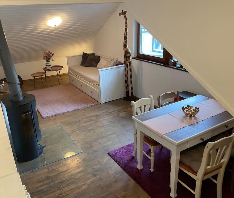 Wohnung In Idyllischem Oertchen Meschede Exteriör bild
